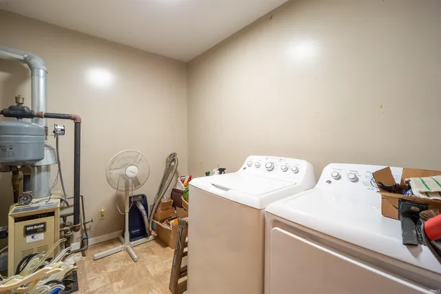 $179,900 | 5808 South Delmar Road, Marion, IN 46953