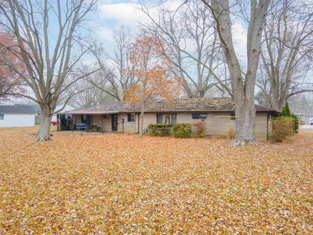 $179,900 | 5808 South Delmar Road, Marion, IN 46953