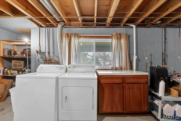 $445,000 | 2 Silveroak Court, Manchester, MO 63021