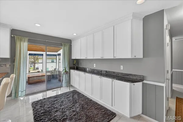 $445,000 | 2 Silveroak Court, Manchester, MO 63021