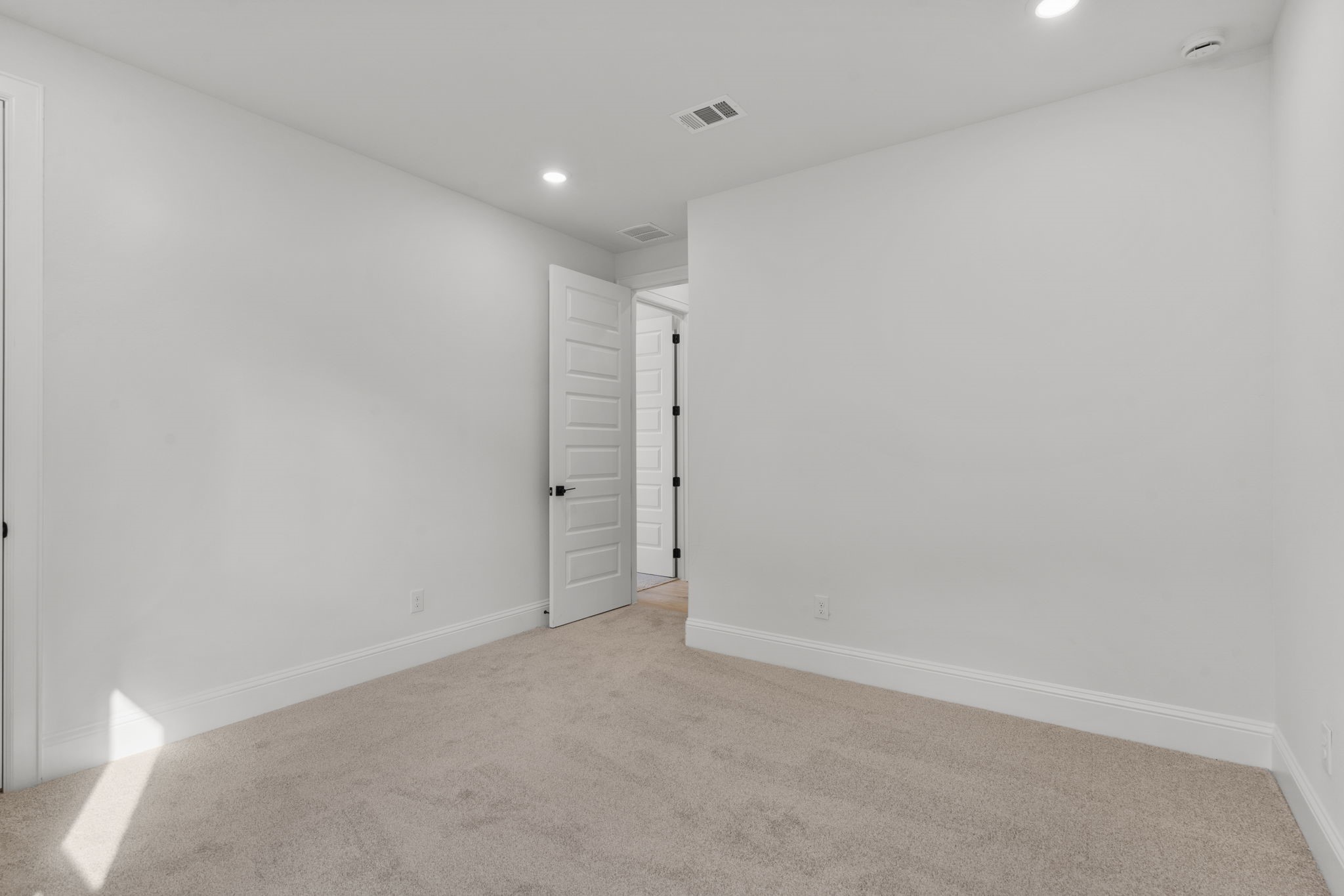 652 Cross Timbers Trace Waller, TX 77484 - Photo 17 of 40