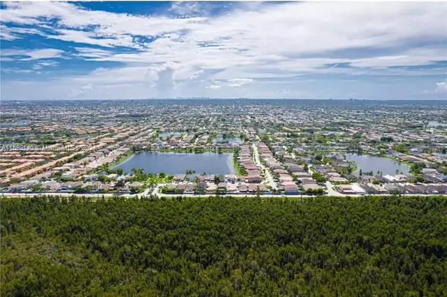 an aerial view of multiple house