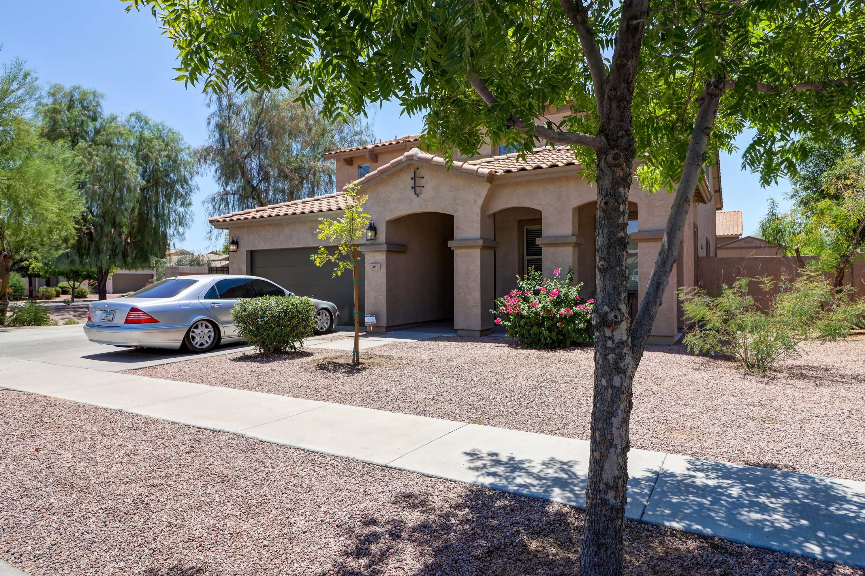 1363 East Walnut Road Gilbert, AZ 85298 - Photo 11 of 30 A (1)