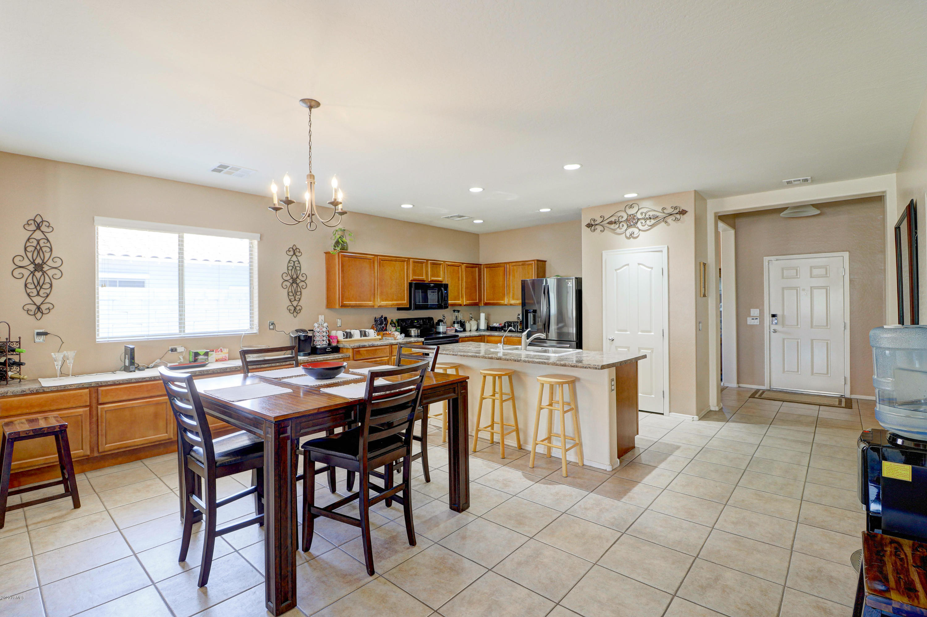 1363 East Walnut Road Gilbert, AZ 85298 - Photo 3 of 30 B (3)