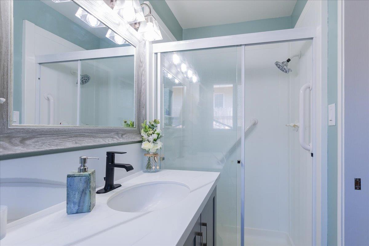 4939 Brookglen Way Carmichael, CA 95608 - Photo 29 of 56