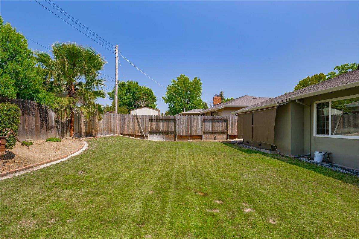 4939 Brookglen Way Carmichael, CA 95608 - Photo 39 of 56