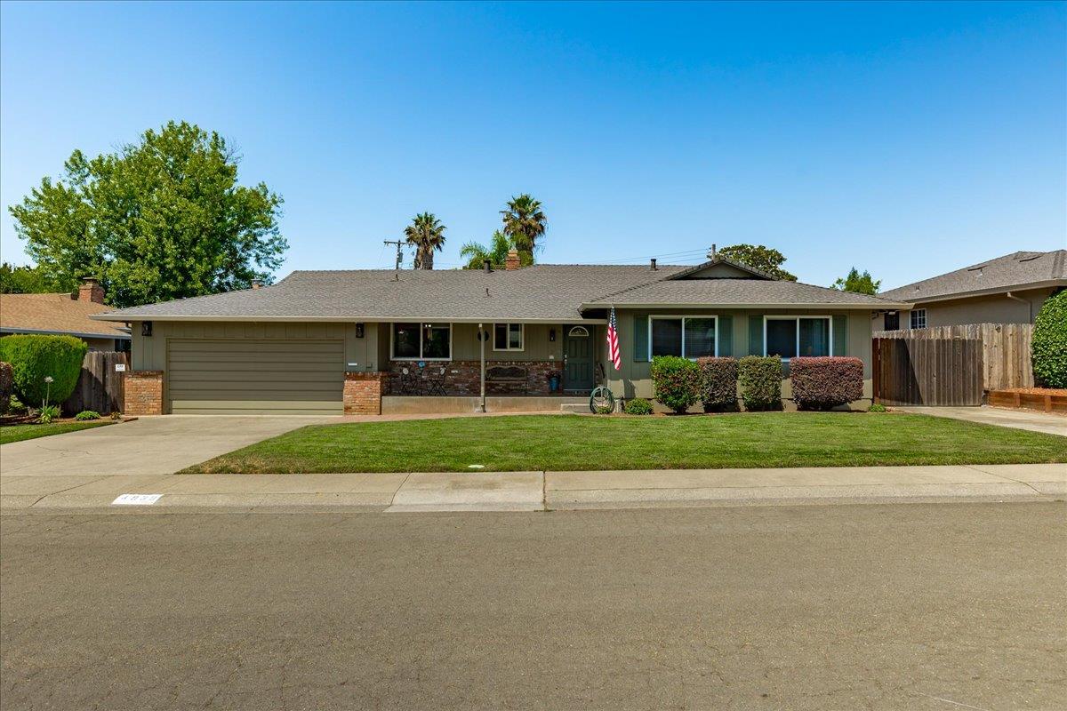 4939 Brookglen Way Carmichael, CA 95608 - Photo 46 of 56