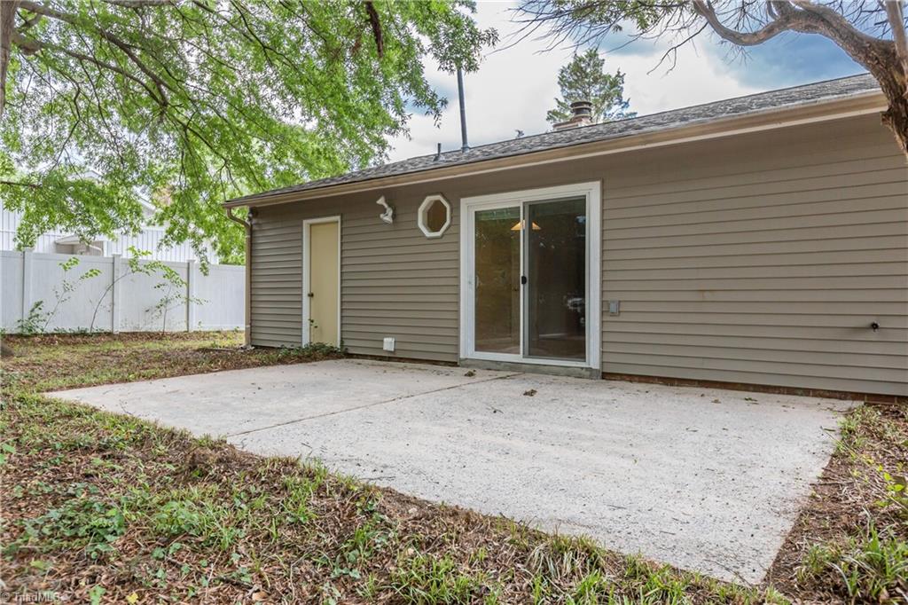 3222 Rockingham Road High Point, NC 27265 - Photo 28 of 32
