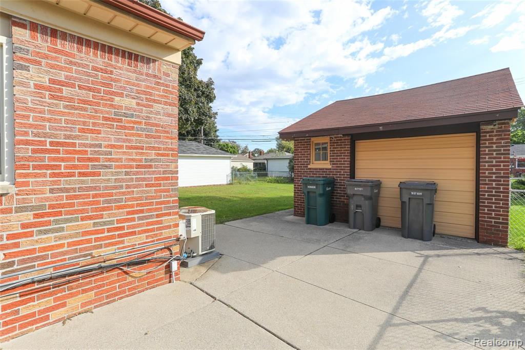 1822 Highview Street Dearborn, MI 48128 - Photo 30 of 30