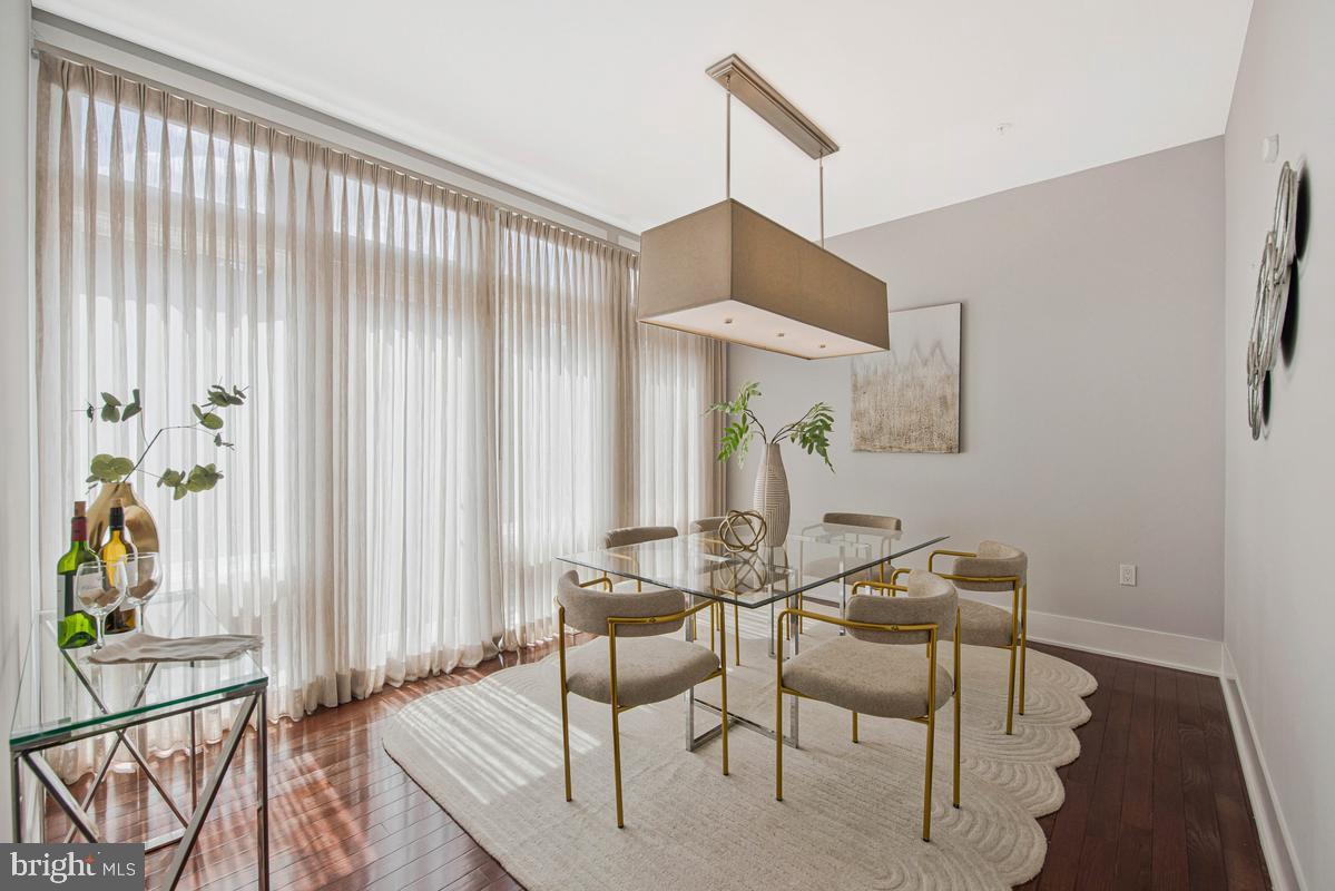 5131 Willet Bridge Road Bethesda, MD 20816 - Photo 13 of 42 Dinging room