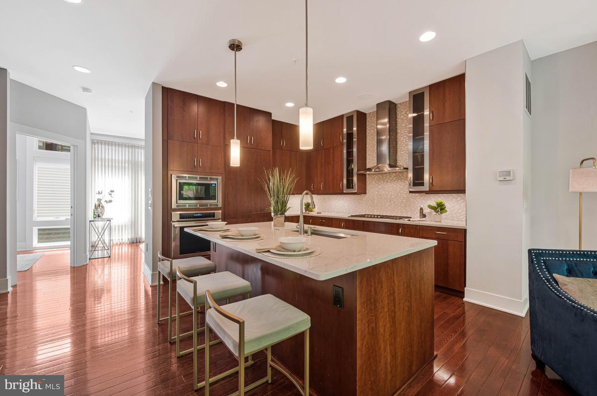 5131 Willet Bridge Road Bethesda, MD 20816 - Photo 5 of 42 Gourmet Kitchen