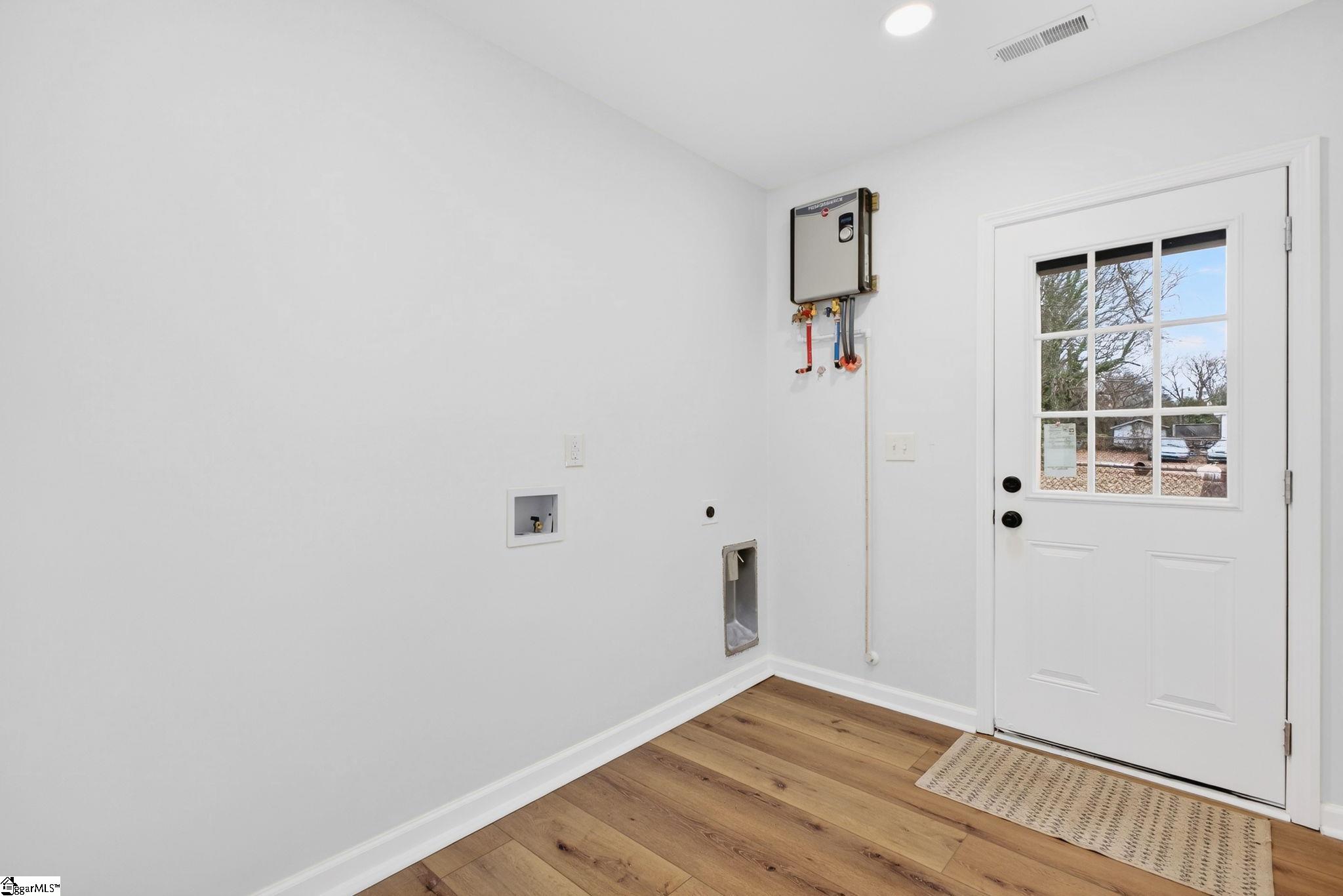 101 Ledbetter Street Greenville, SC 29611 - Photo 25 of 43