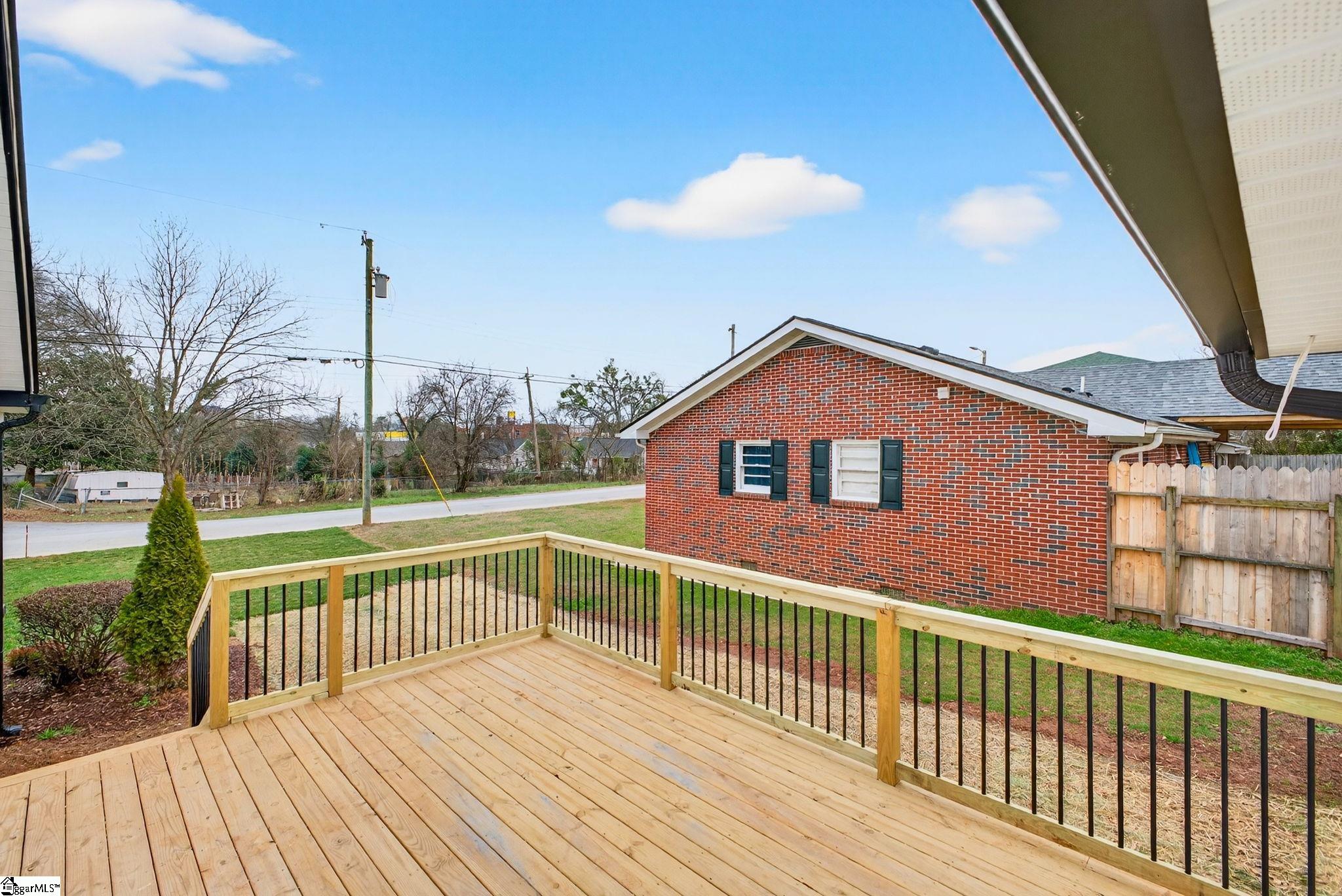 101 Ledbetter Street Greenville, SC 29611 - Photo 42 of 43