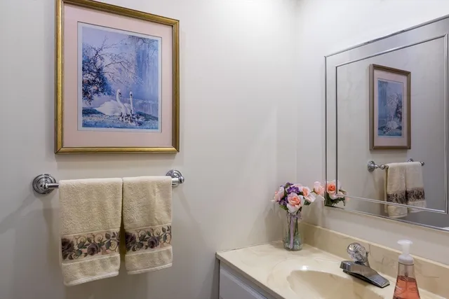 $330,000 | 15 B Castle Hills Road, Unit B, Agawam, MA 01001