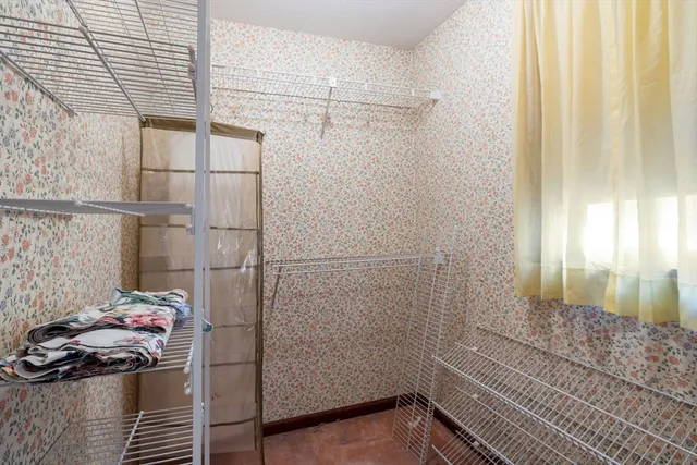 $330,000 | 15 B Castle Hills Road, Unit B, Agawam, MA 01001