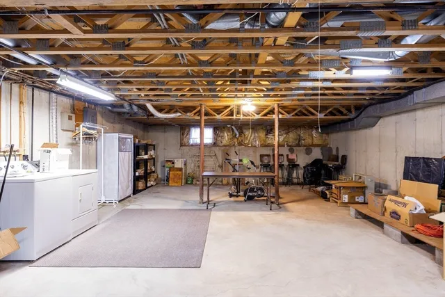 $330,000 | 15 B Castle Hills Road, Unit B, Agawam, MA 01001