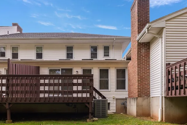 $330,000 | 15 B Castle Hills Road, Unit B, Agawam, MA 01001