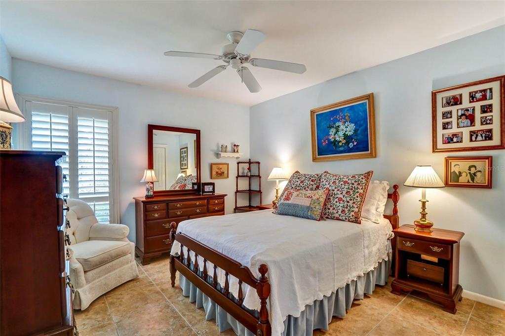 11816 Lipsey Road Tampa, FL 33618 - Photo 27 of 50