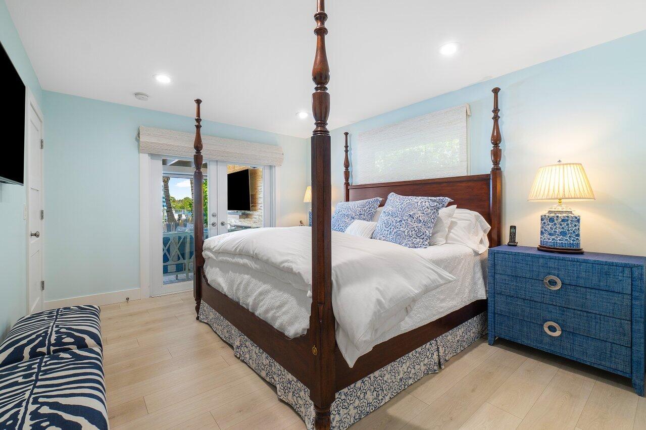 19 Saddleback Road Tequesta, FL 33469 - Photo 19 of 49 Primary Bedroom