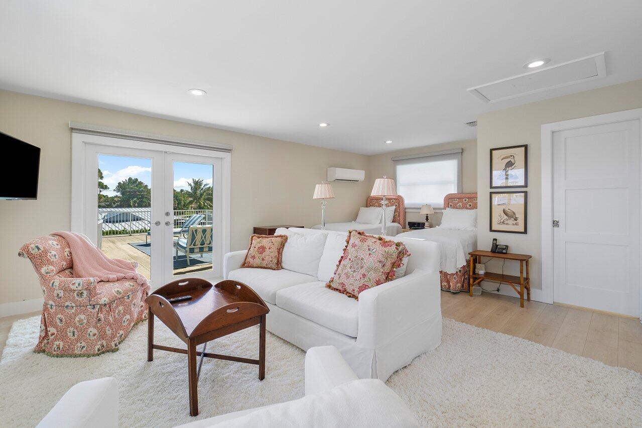 19 Saddleback Road Tequesta, FL 33469 - Photo 26 of 49 Upstairs Guest Suite