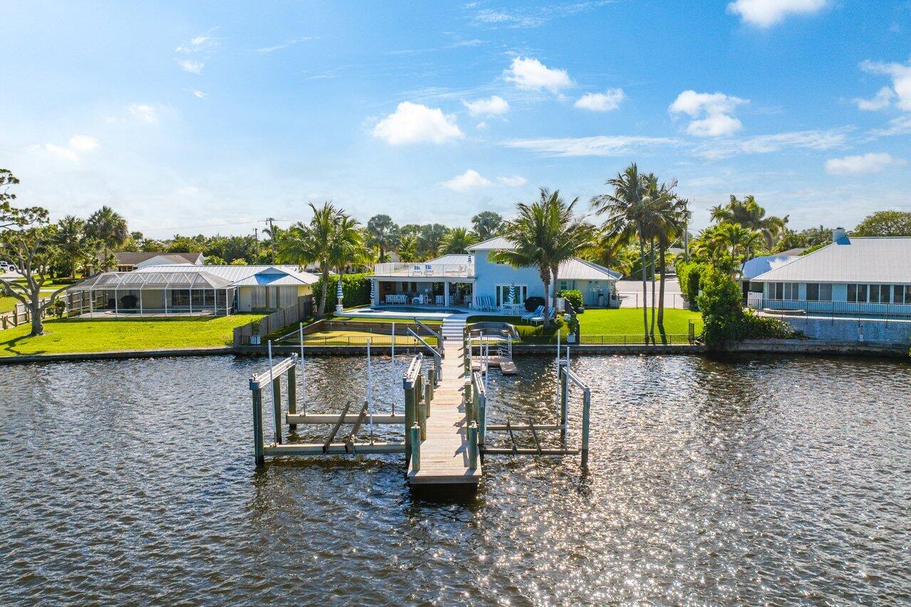 19 Saddleback Road Tequesta, FL 33469 - Photo 38 of 49 19 Saddleback Rd