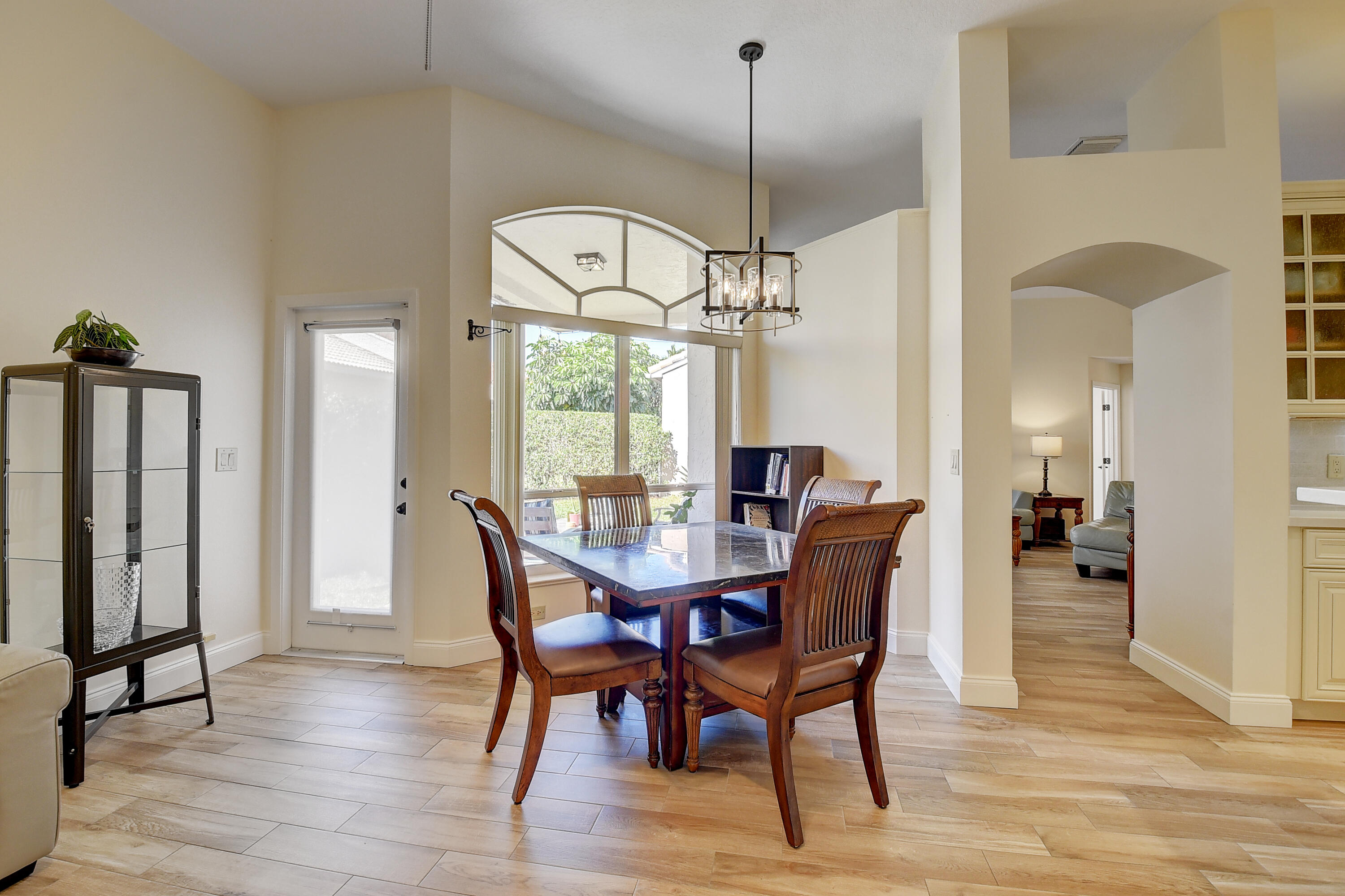 23335 Alora Drive Boca Raton, FL 33433 - Photo 20 of 46 Eat-in Kitchen