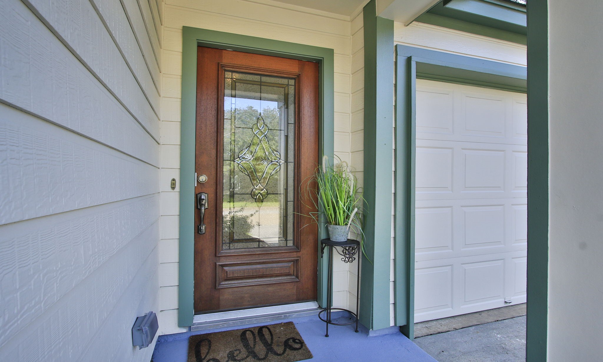 11123 Pembroke Ridge Drive Houston, TX 77065 - Photo 8 of 43 a view of front door