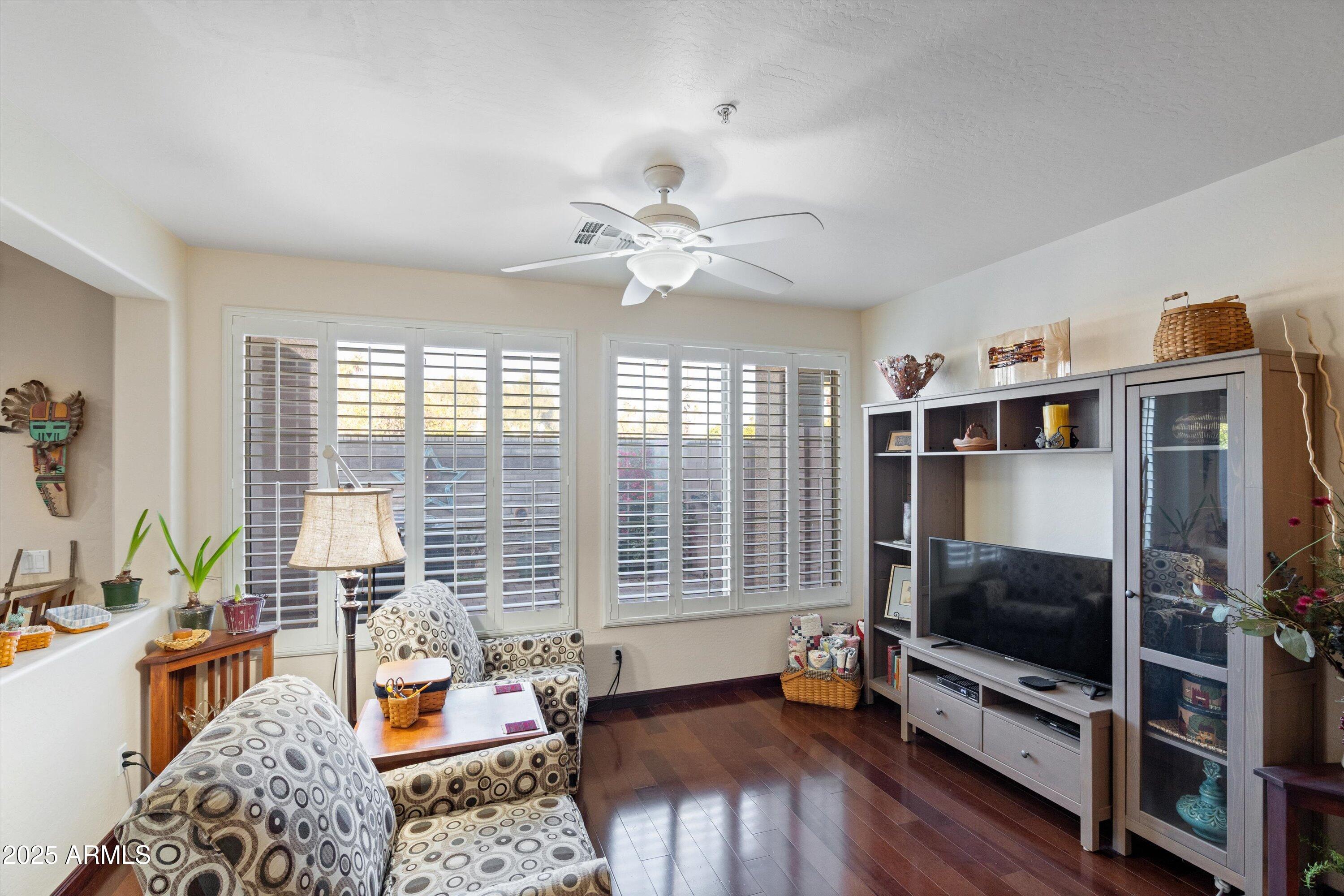 5415 East McKellips Road, Unit 110 Mesa, AZ 85215 - Photo 12 of 43 12-Living or Formal Dining