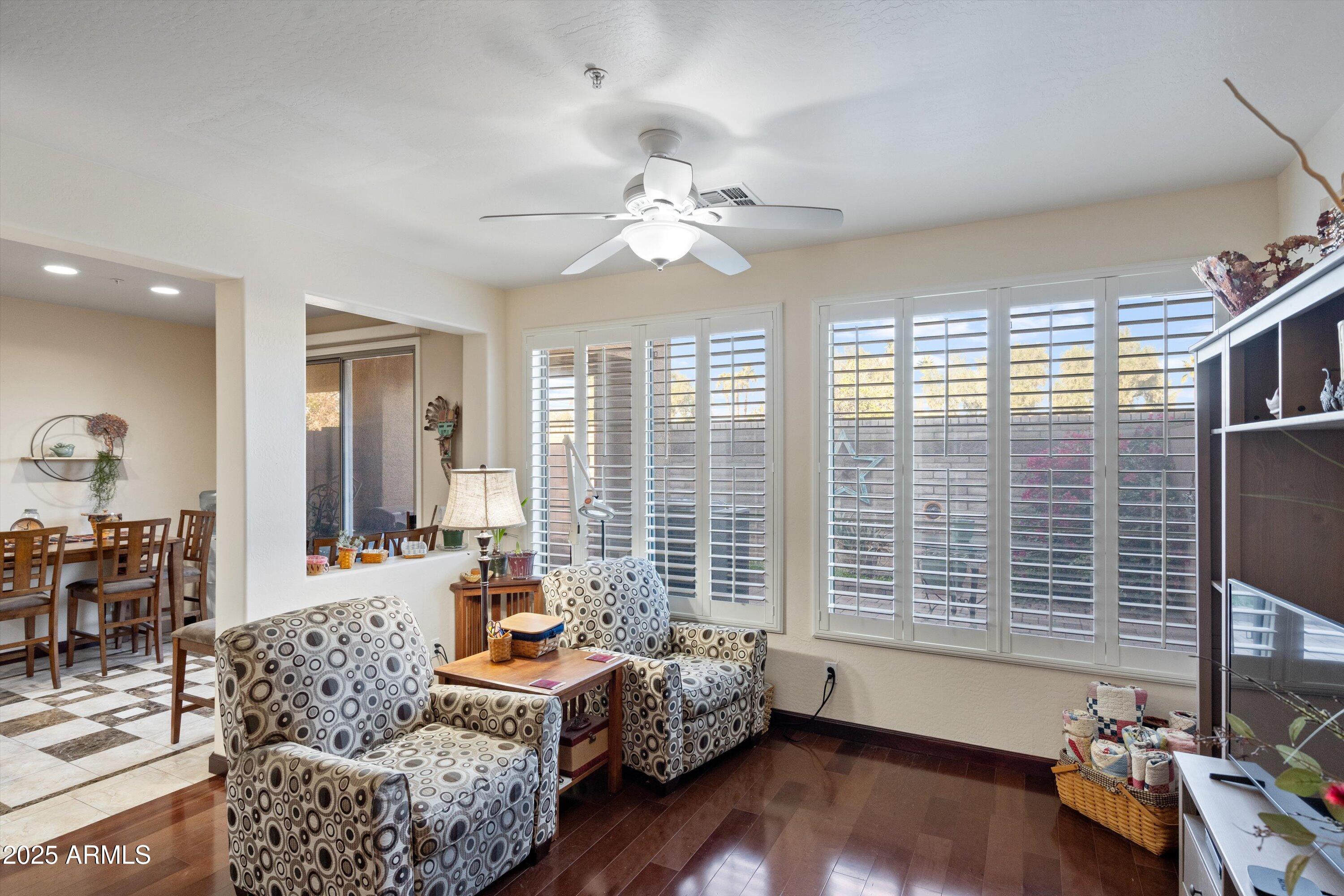 5415 East McKellips Road, Unit 110 Mesa, AZ 85215 - Photo 10 of 43 10-Living Room