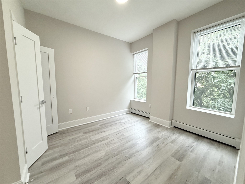 15 Ruggles Street, Unit 6 Boston, MA 02119 - Photo 5 of 7