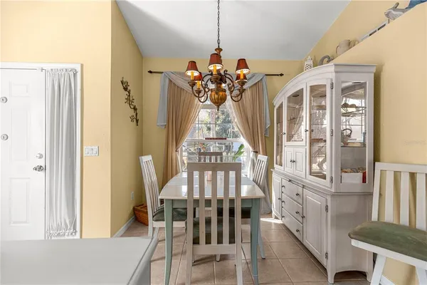 a view of a livingroom with furniture