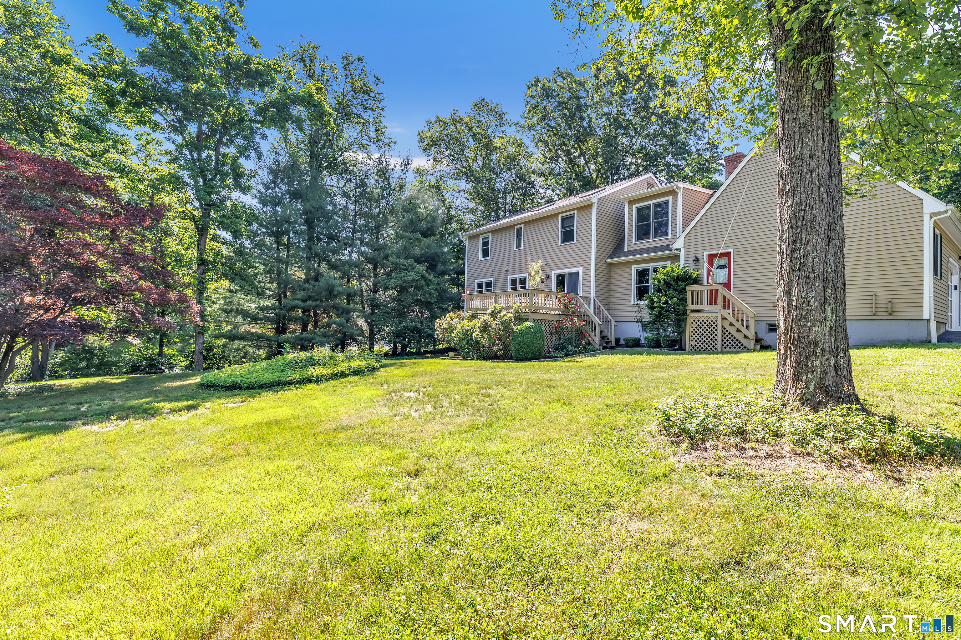 379 Waverly Road Shelton, CT 06484 - Photo 6 of 40