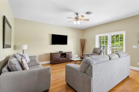 $1,100,000 | 11842 Island Lakes Lane, Boca Raton, FL 33498