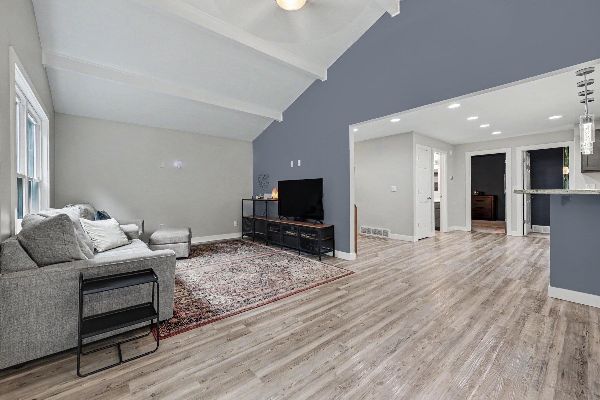 3920 Simonelli Road Whitehall, MI 49461 - Photo 7 of 33 007_file_7725