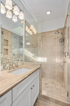 $12,000 | 1301 Kent Lane, Austin, TX 78703
