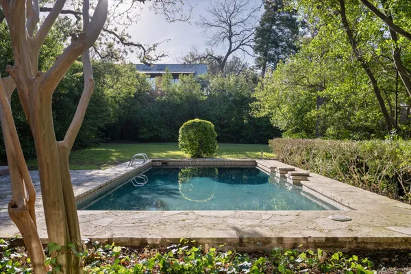 $12,000 | 1301 Kent Lane, Austin, TX 78703
