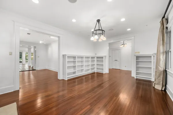 $12,000 | 1301 Kent Lane, Austin, TX 78703