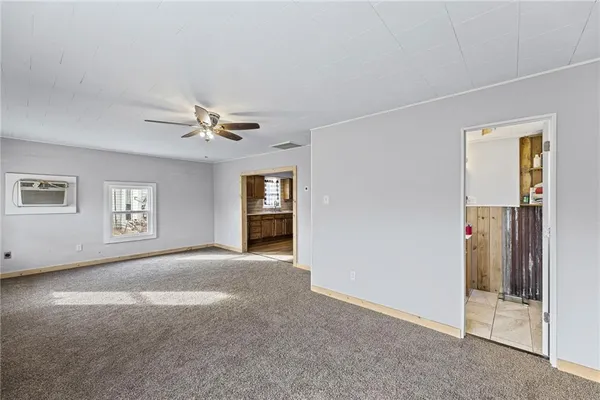 $159,900 | 140 West Walnut Avenue, Osawatomie, KS 66064