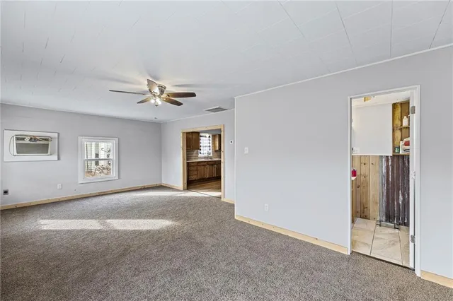 $175,000 | 140 West Walnut Avenue, Osawatomie, KS 66064