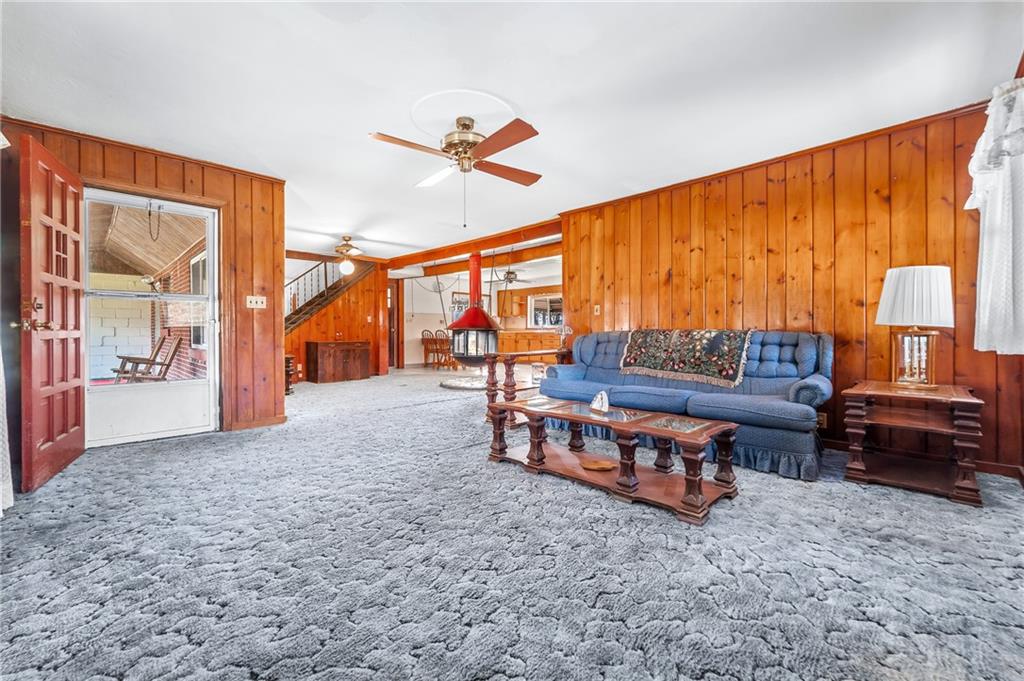 91 Primrose Road McDonald, PA 15057 - Photo 2 of 17 Gallery Image 2