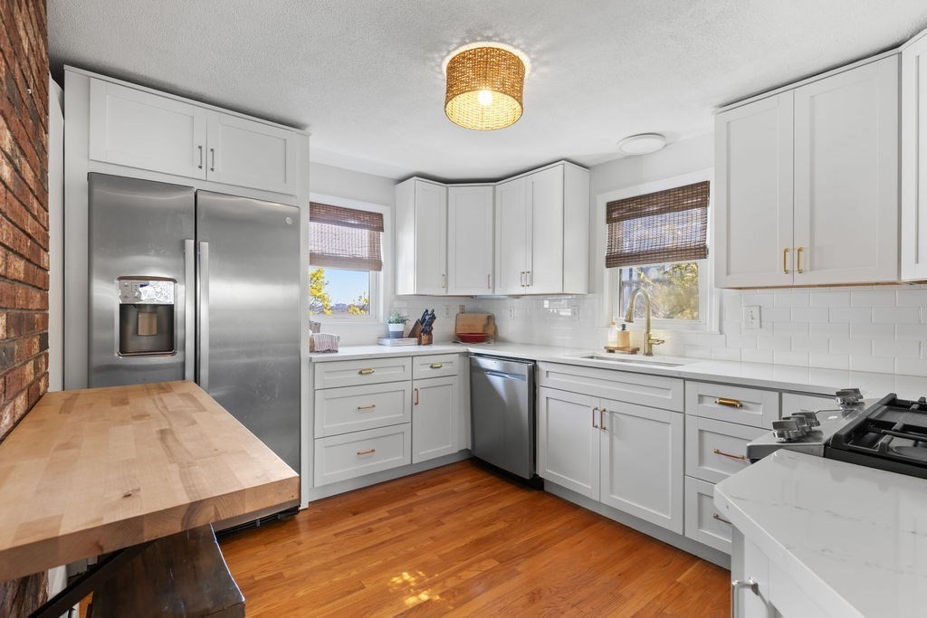 33 R Belmont Street, Unit 33R Boston, MA 02129 - Photo 1 of 26