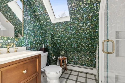 $1,169,000 | 33 R Belmont Street, Unit 33R, Boston, MA 02129