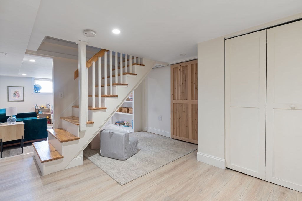 33 R Belmont Street, Unit 33R Boston, MA 02129 - Photo 17 of 26