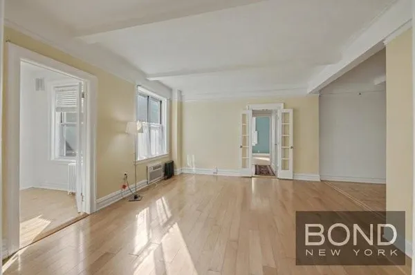 $1,395,000 | 345 West 55th Street, Unit 9GH | Hell's Kitchen