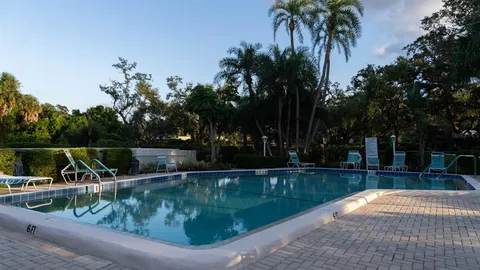 $220,000 | 257 Sherwood Drive, Unit 257, Bradenton, FL 34210