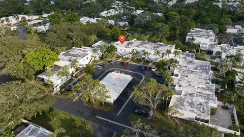 $220,000 | 257 Sherwood Drive, Unit 257, Bradenton, FL 34210