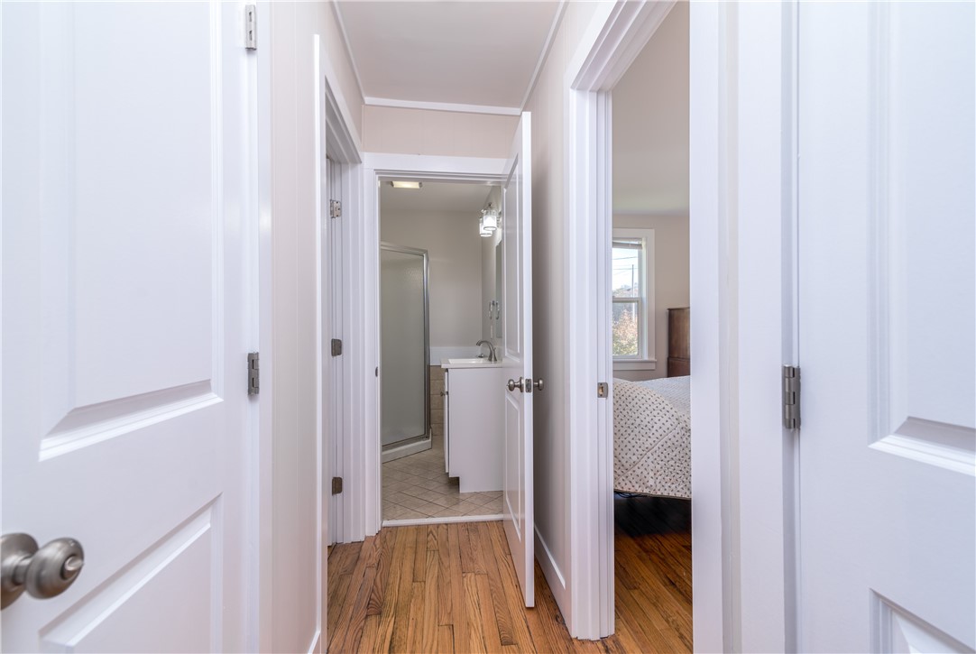 196 Bradford Road Westerly, RI 02808 - Photo 16 of 37