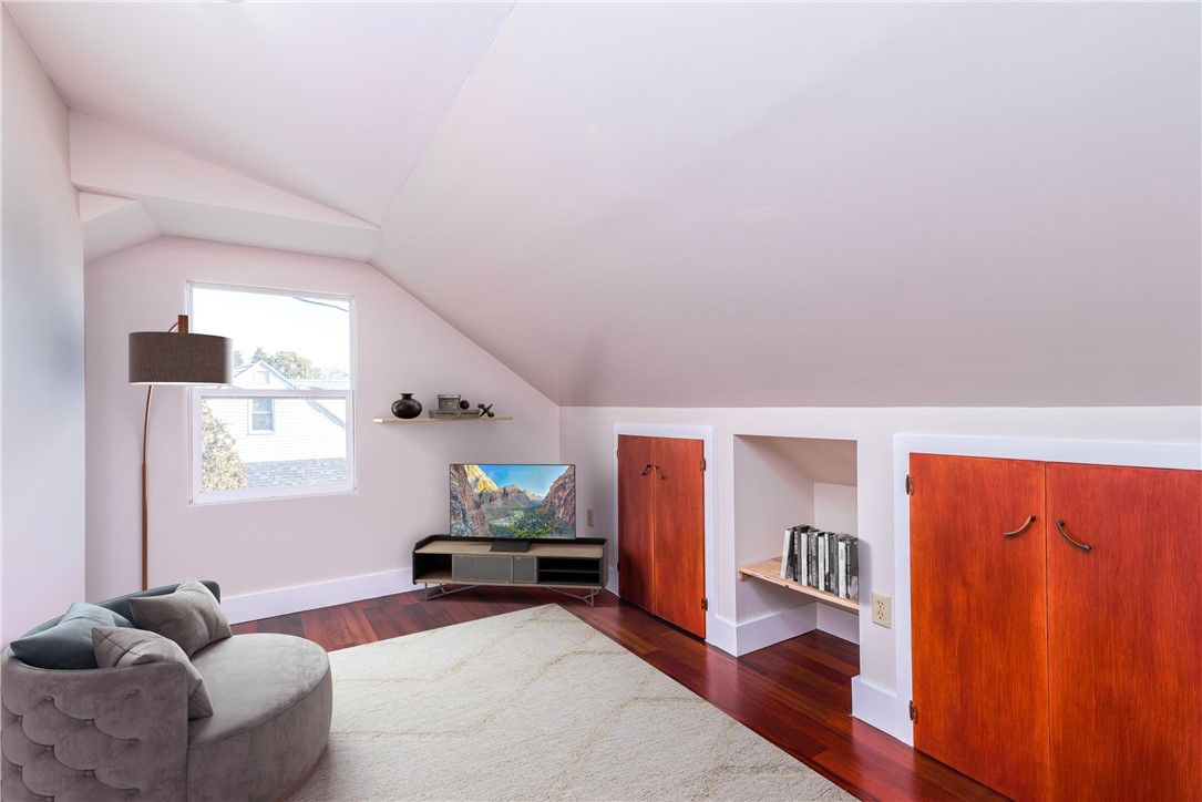 196 Bradford Road Westerly, RI 02808 - Photo 23 of 37