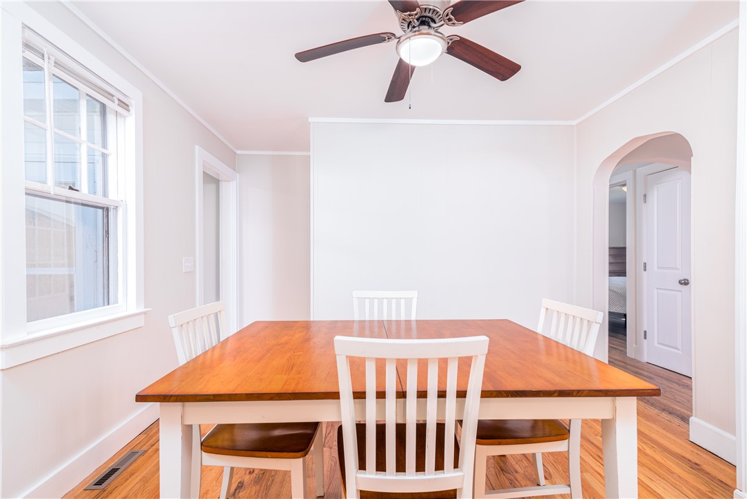 196 Bradford Road Westerly, RI 02808 - Photo 9 of 37