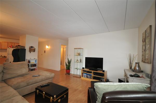152 Turner Road, Unit 17 Holliston, MA 01746 - Photo 4 of 17
